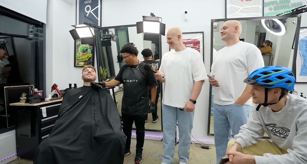 Authentische Momente vor Ort: Ein Interview im Barbershop kombiniert handwerkliche Nähe mit professioneller Medientechnik.