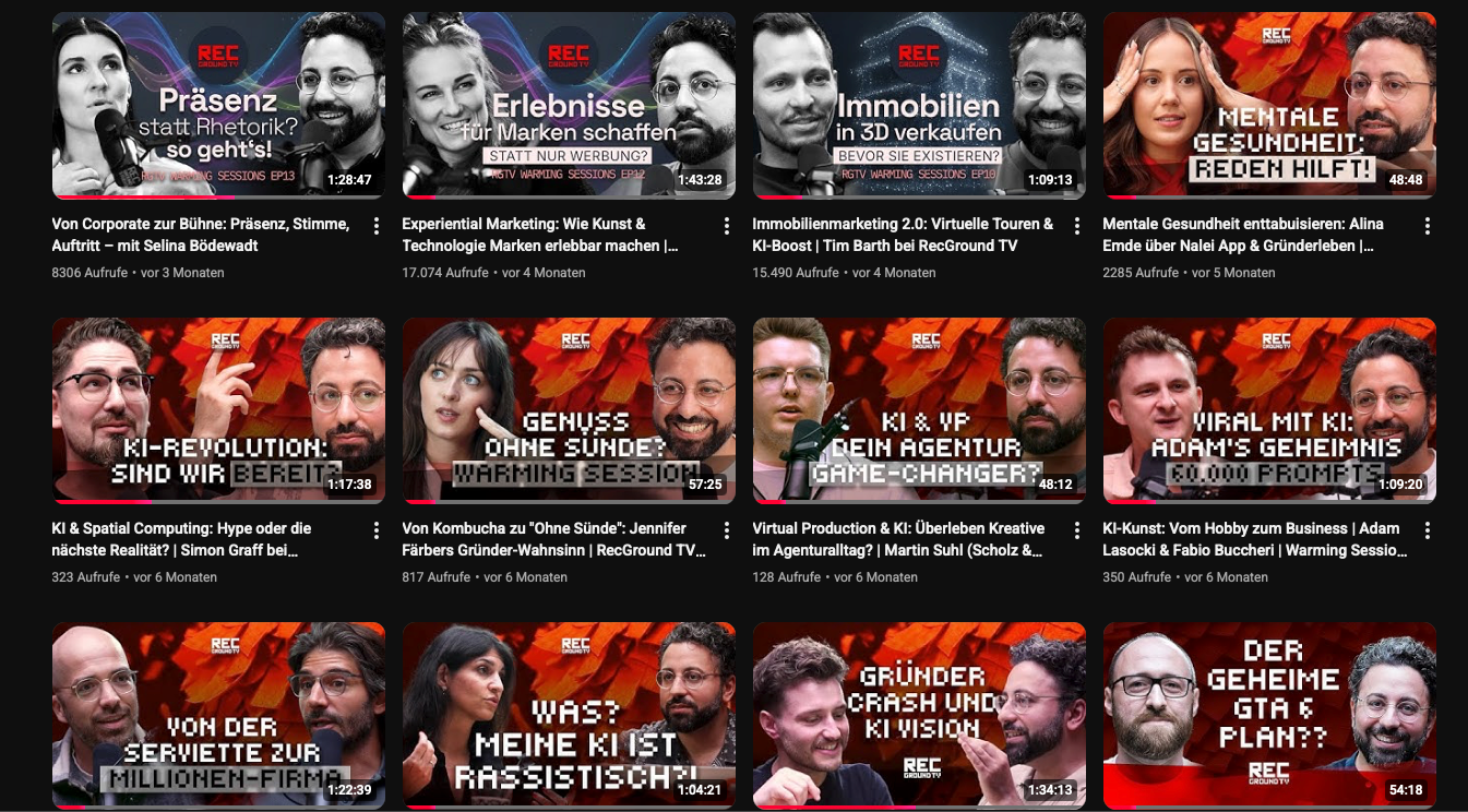 Raster aus YouTube-Thumbnails mit zwei Personen im Gespräch vor einem einheitlich roten Hintergrund mit weißen Textüberlagerungen.