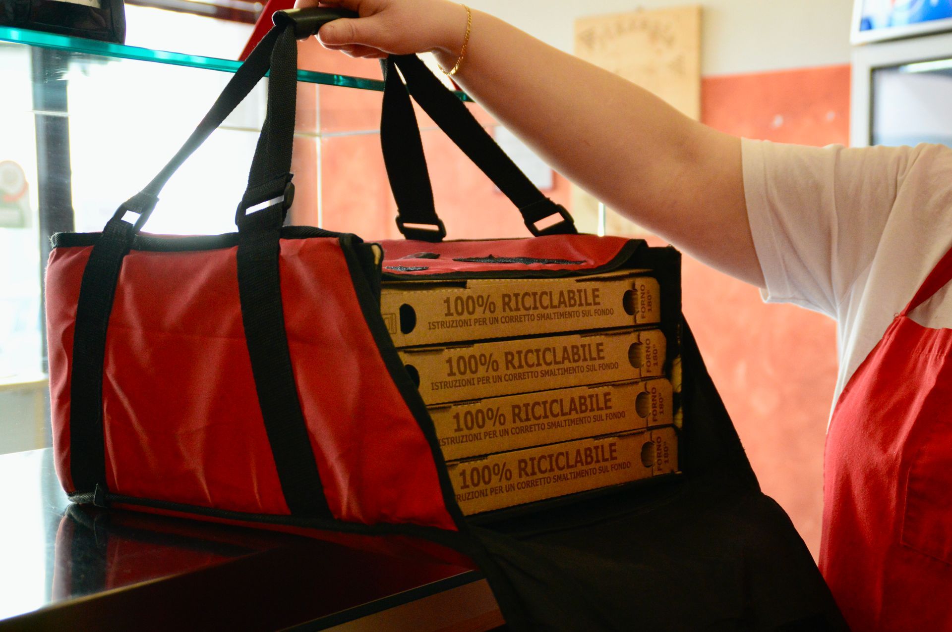 mangiamondo pizzeria d'asporto