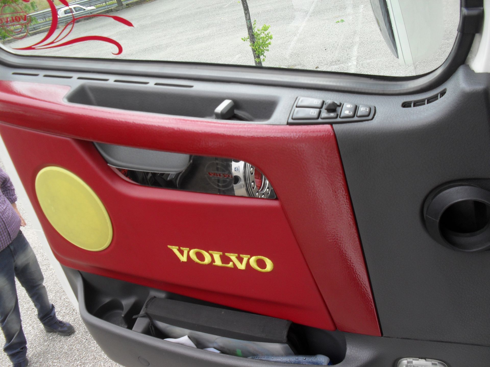   tappezzeria camion volvo