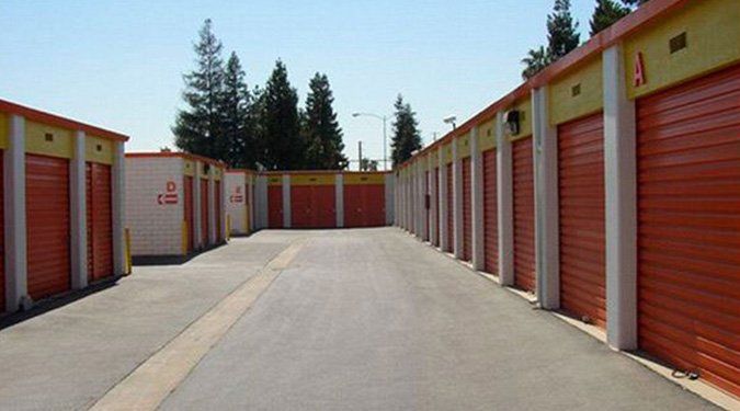 Avenue U Self Storage Facility
