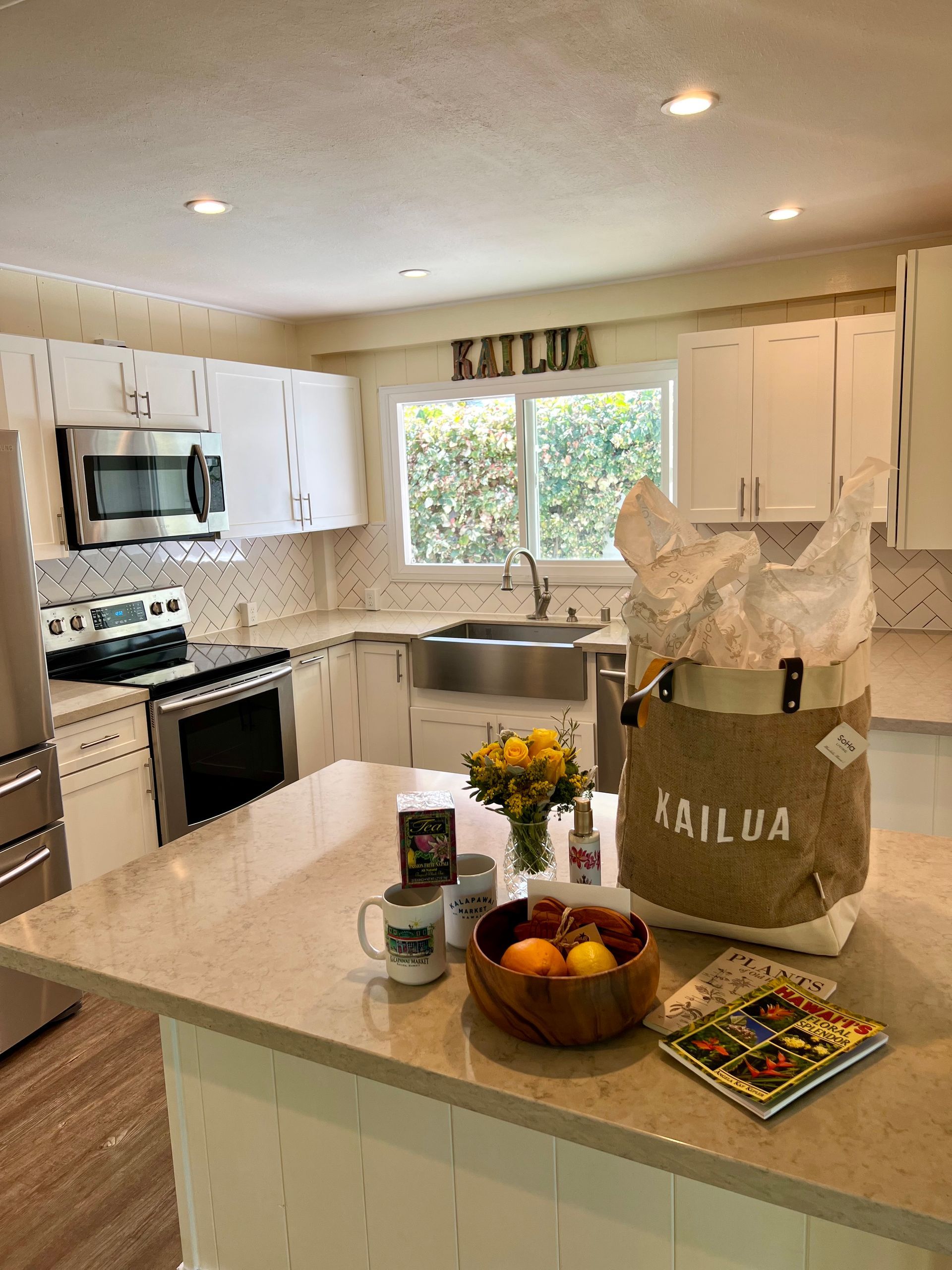 Kitchen Area — Kahala Area — Oahu Land Company, LLC