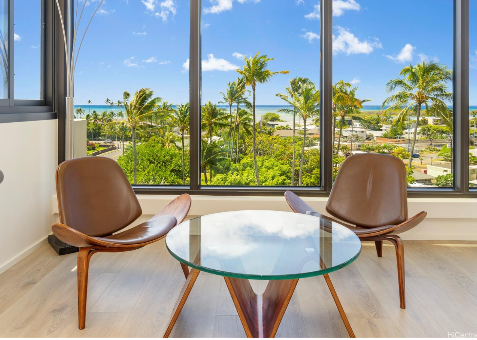 250 Kawaihae Living Room 1