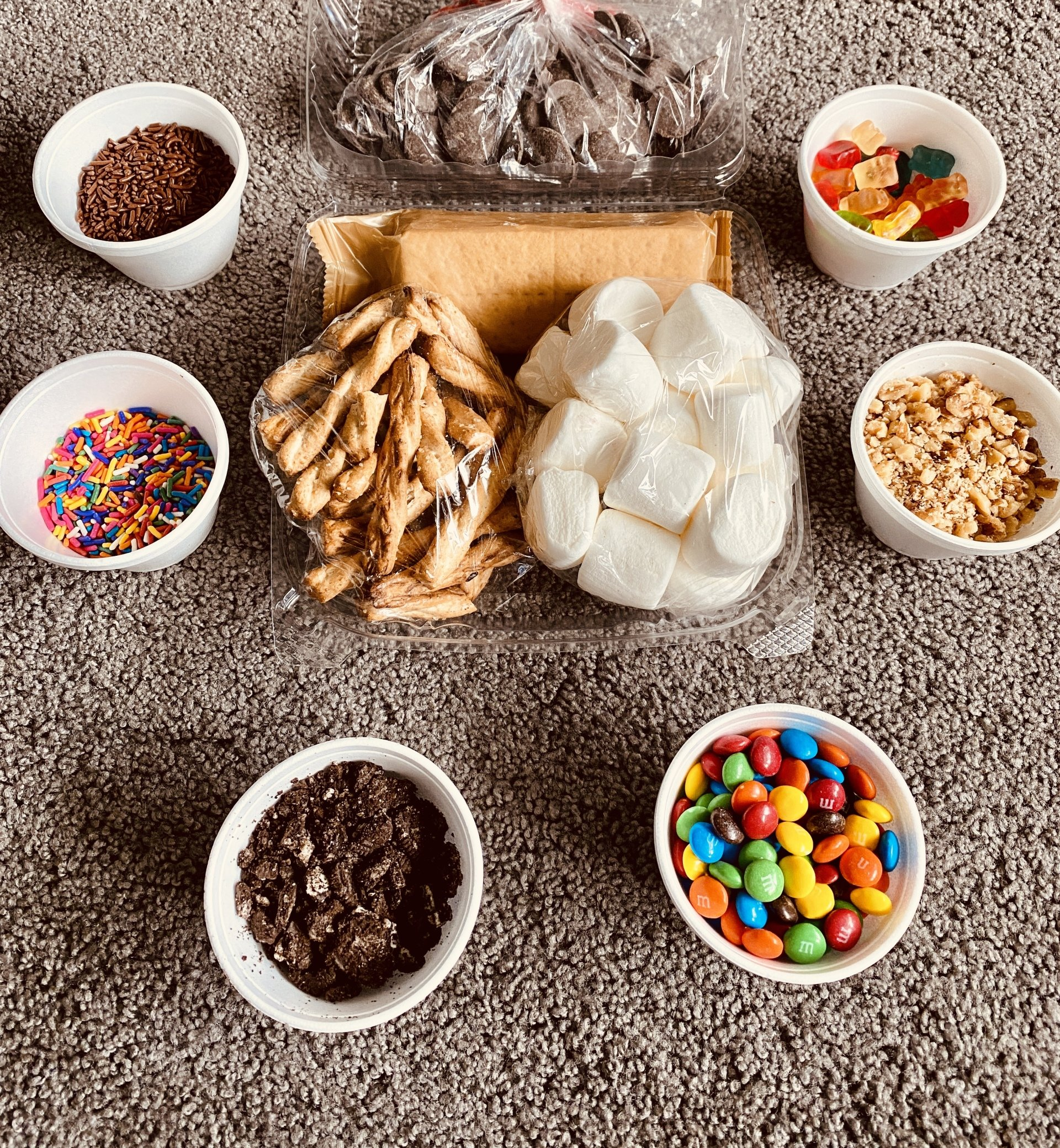 Choose Your Toppings, Dipping Items, & Chocolate!