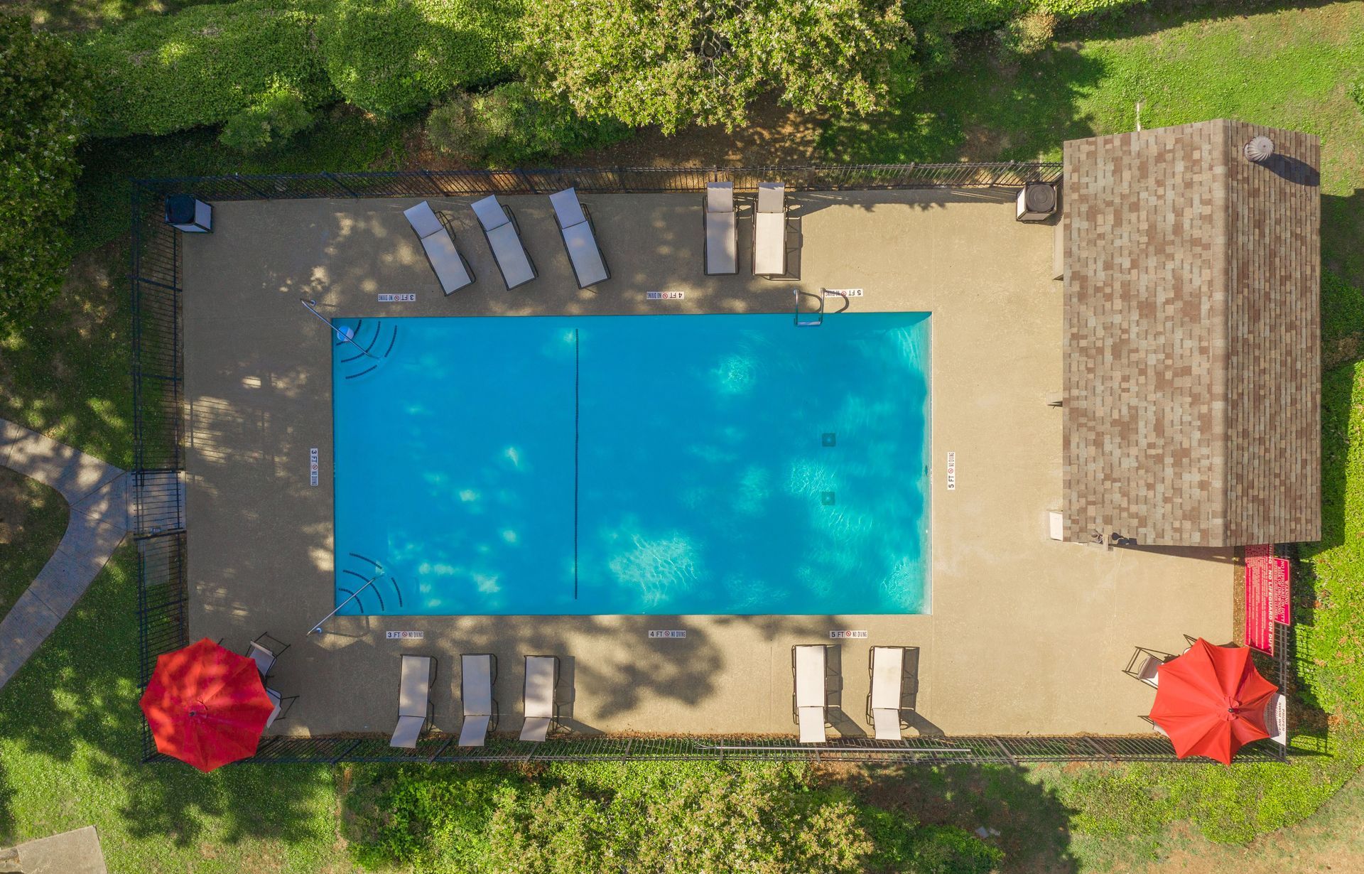 Luxury Apartment Pool Deck
