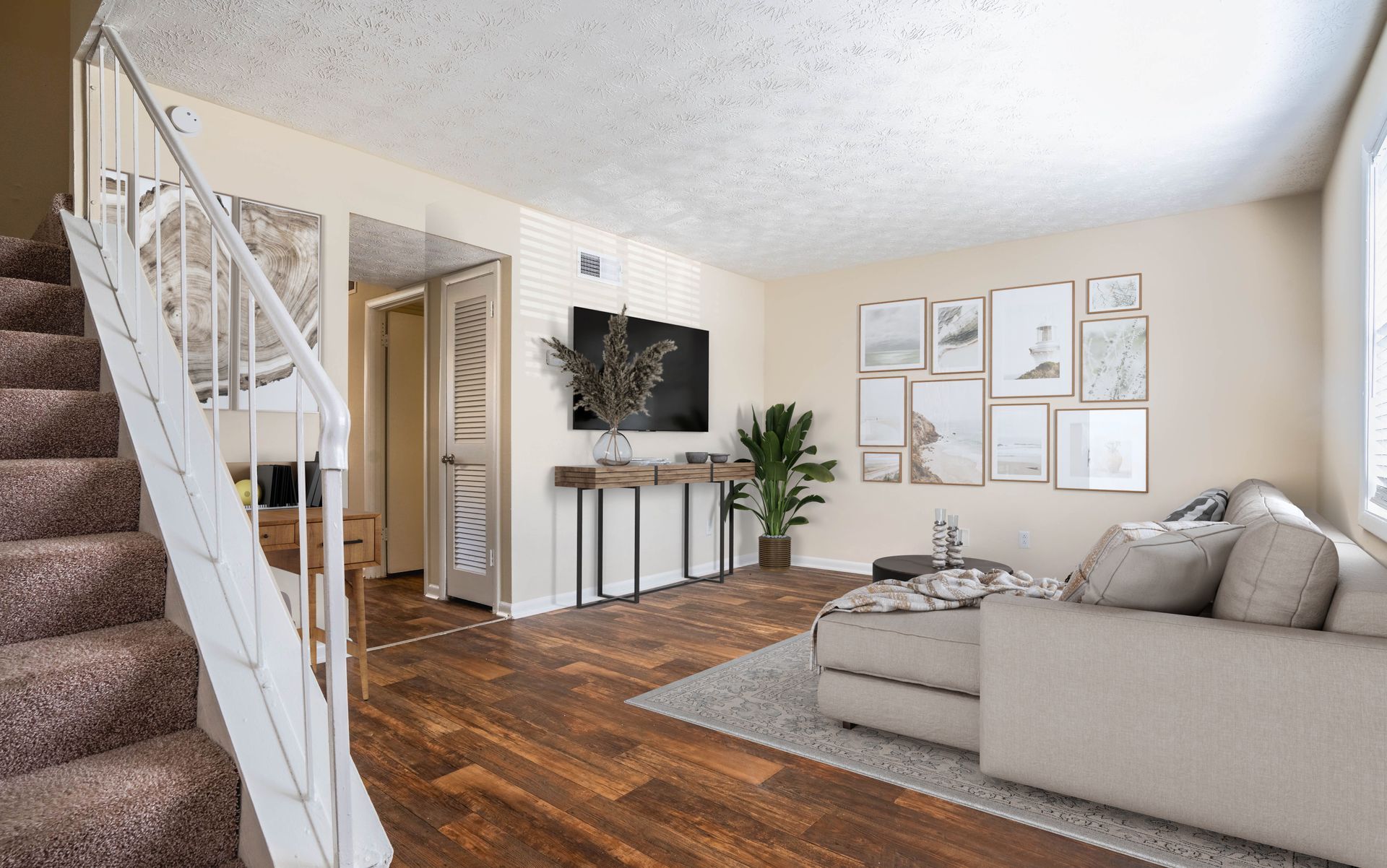 Photo of modern apartment, click here to view Gallery