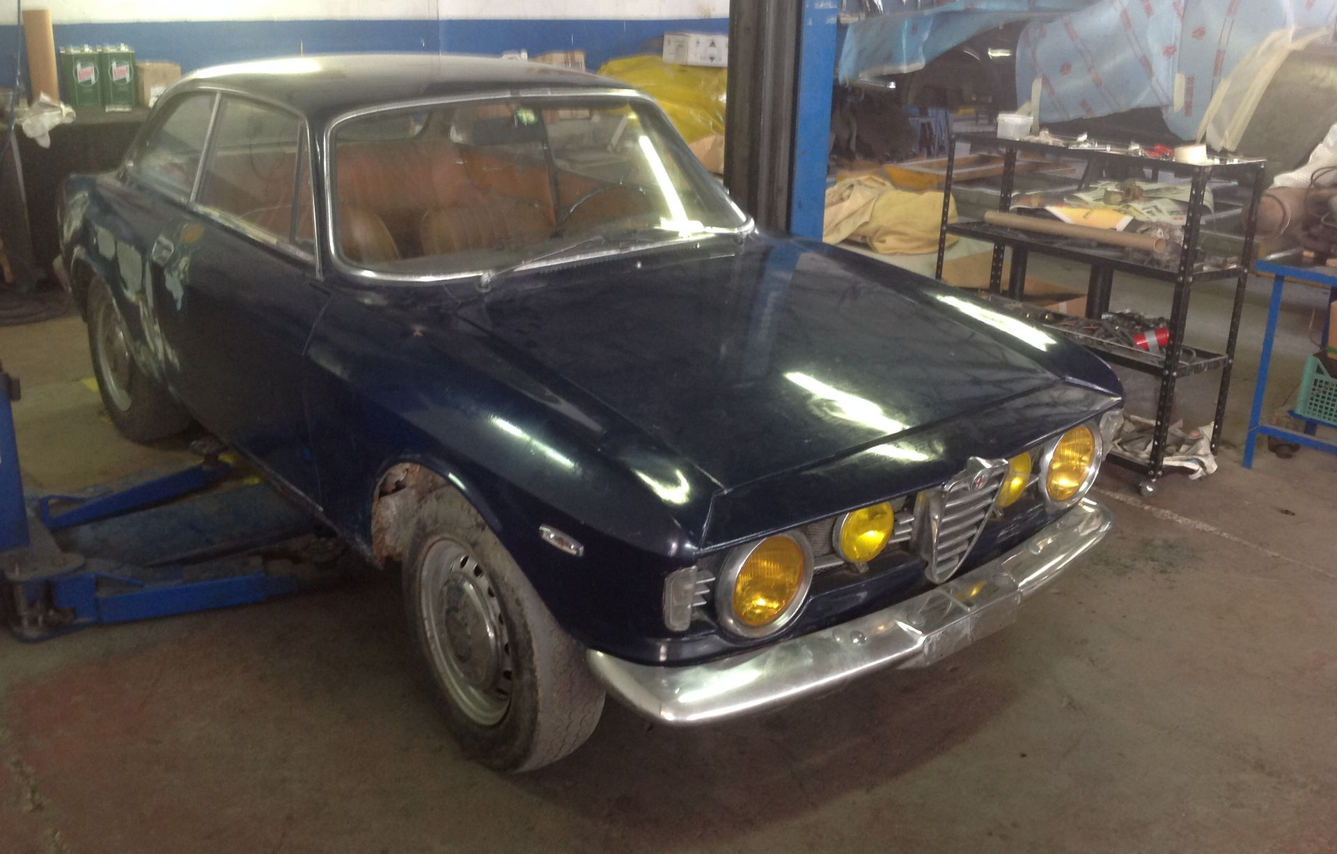 auto prima del restauro