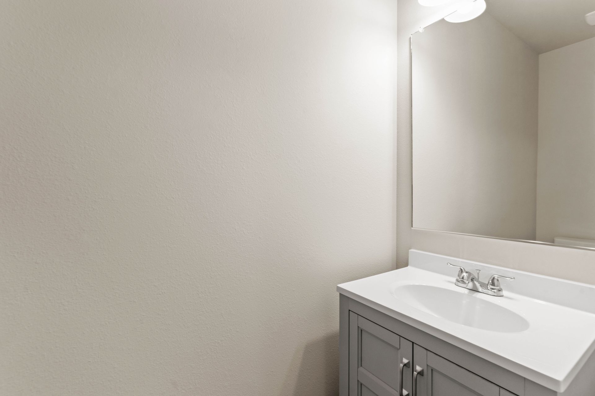 Fruitvale Townhomes bathroom mirror