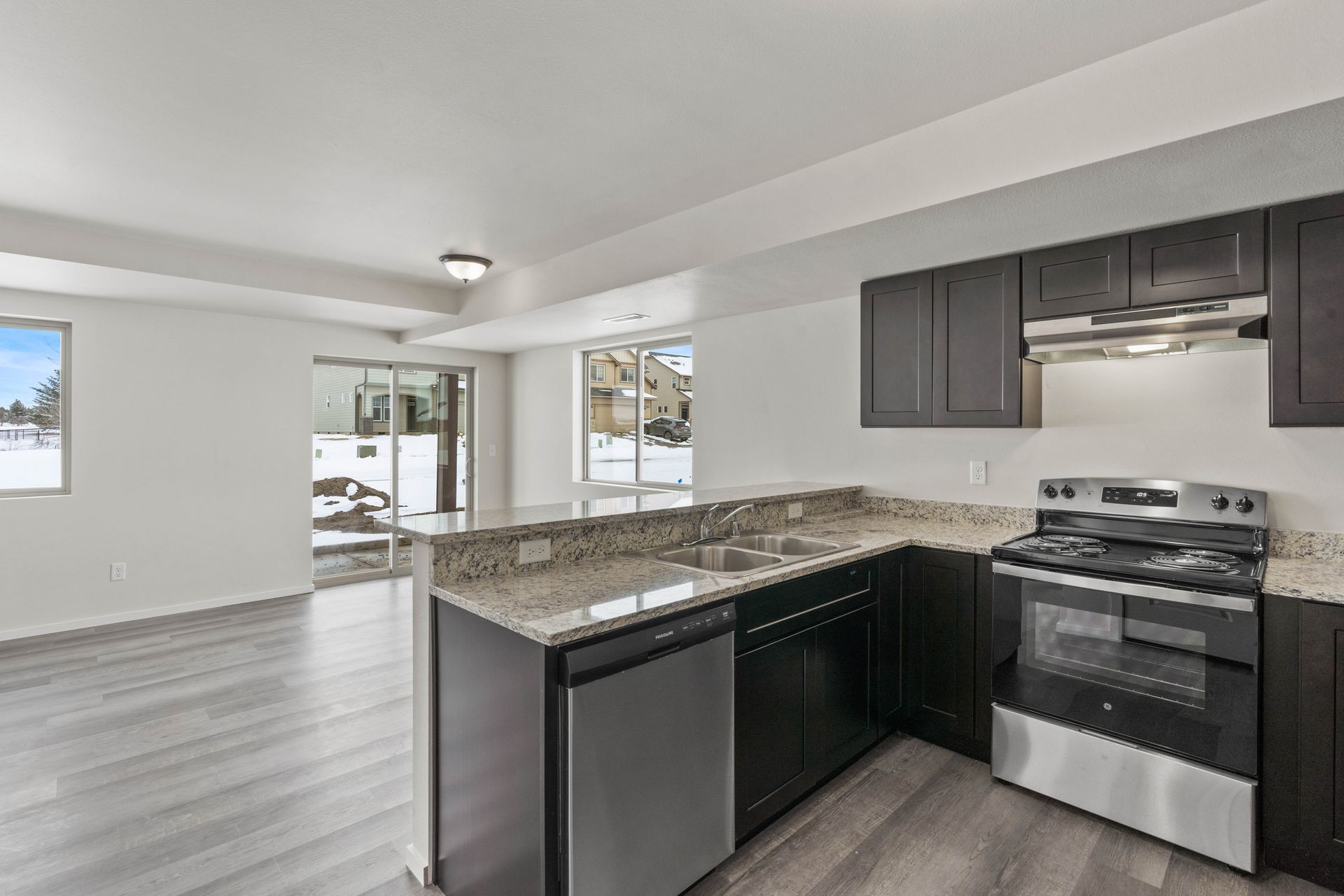 Fruitvale Townhomes kitchen counters