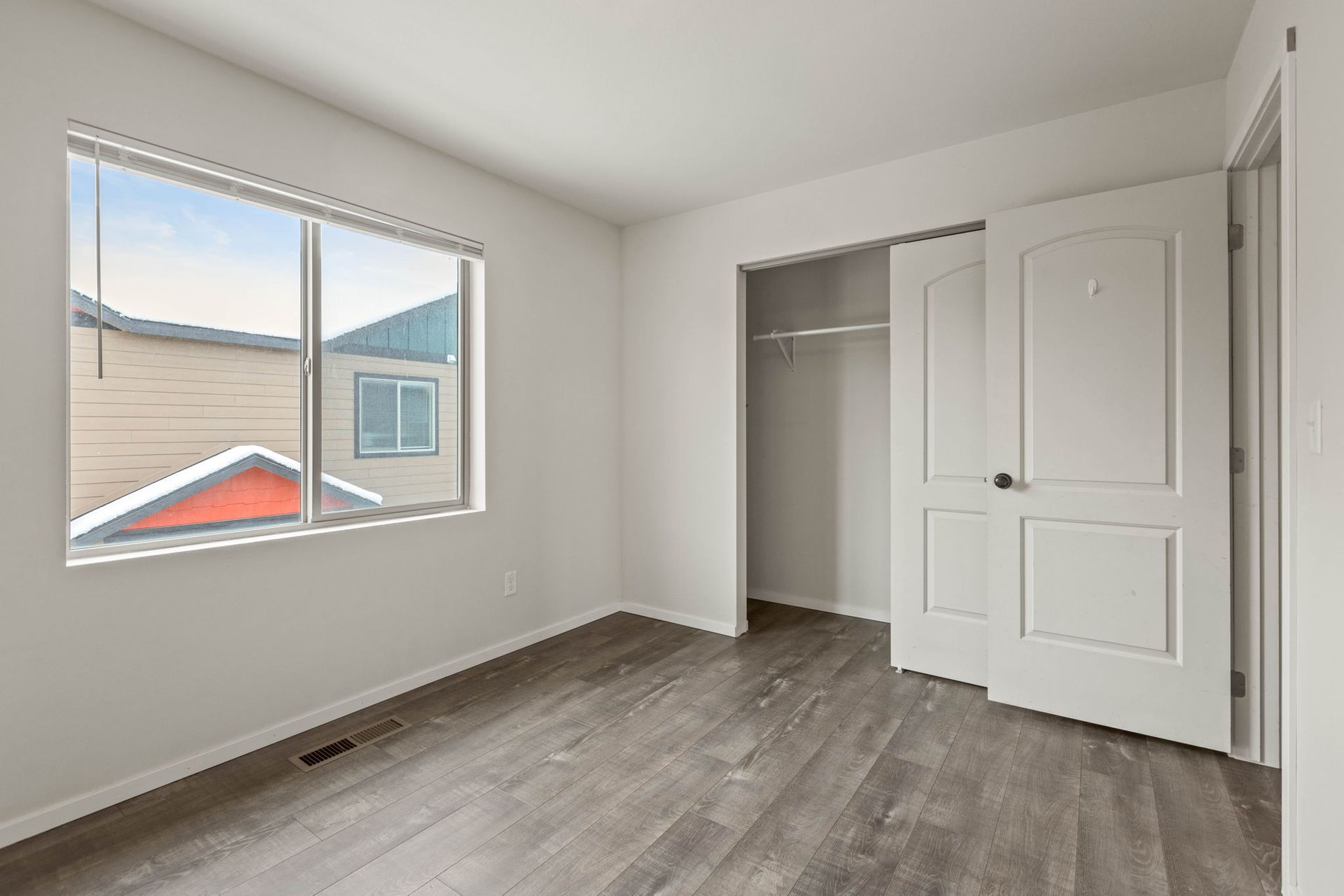 Skipworth bedroom with closet