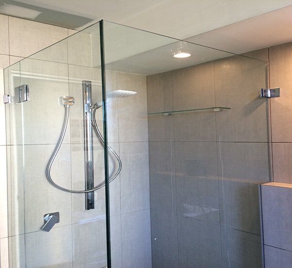 Shower Screens in Northern Rivers Glass and Shower Screens