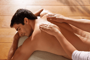 Massage Naturkosmetik Stolz