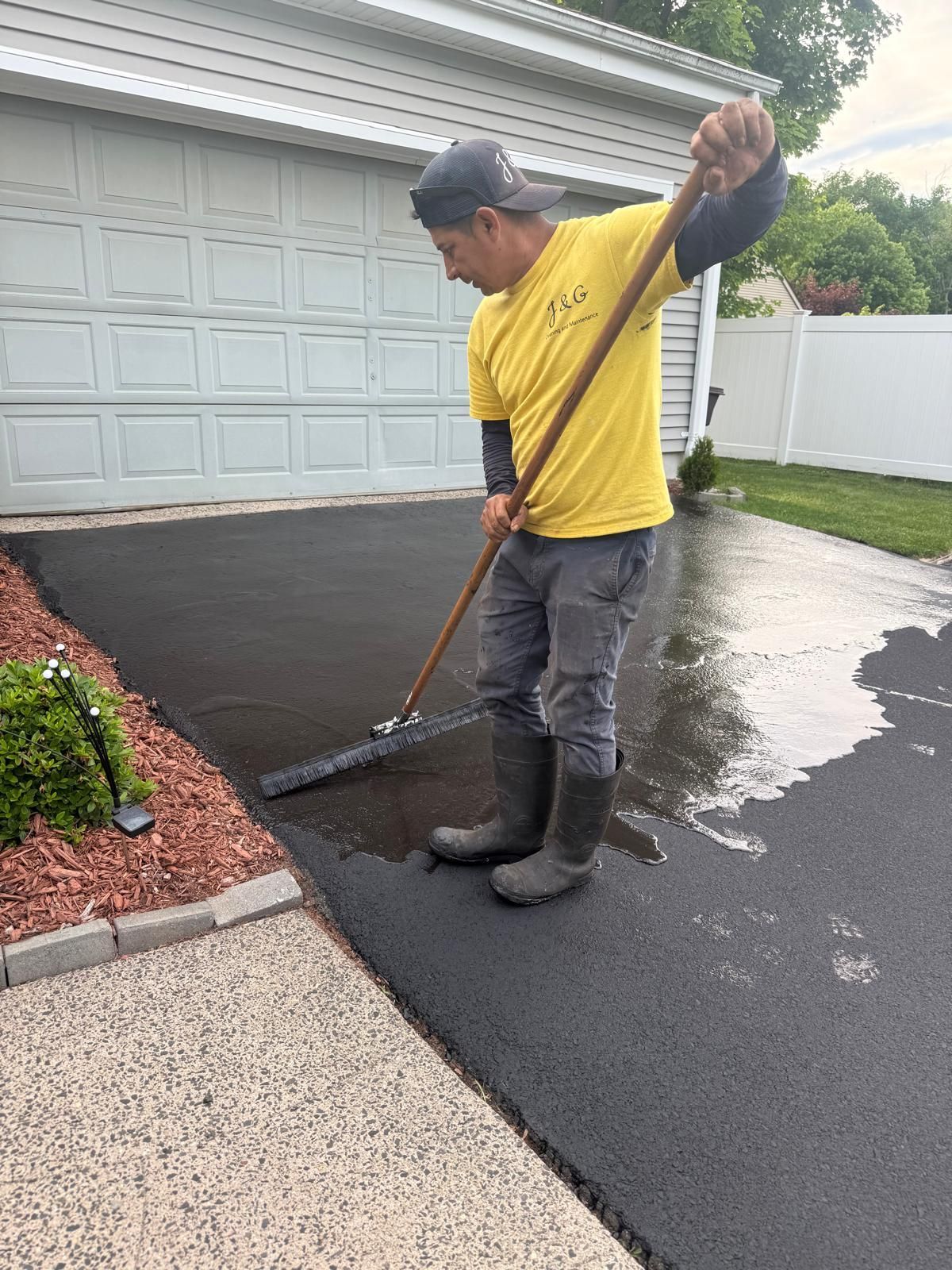 Local cleaning and power washing services in New Britain CT