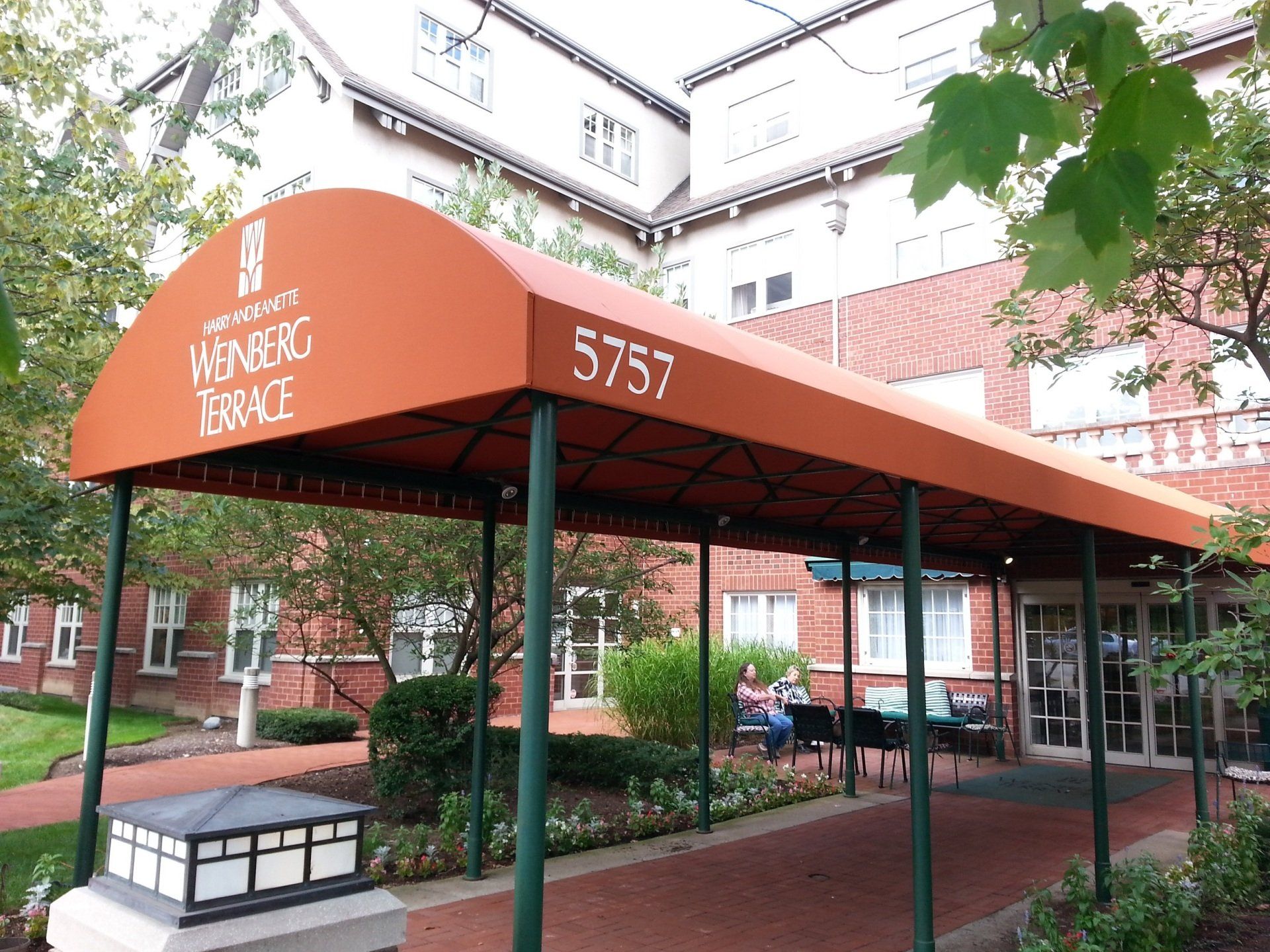Commercial awning-51 — Custom awnings in Pittsburgh, PA