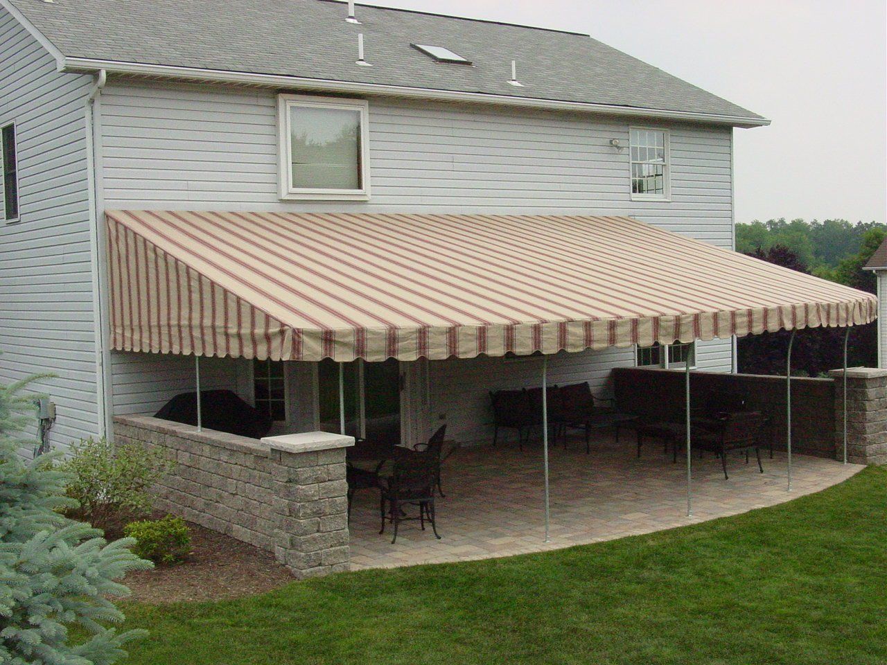 Residential awning-16 — Custom awnings in Pittsburgh, PA