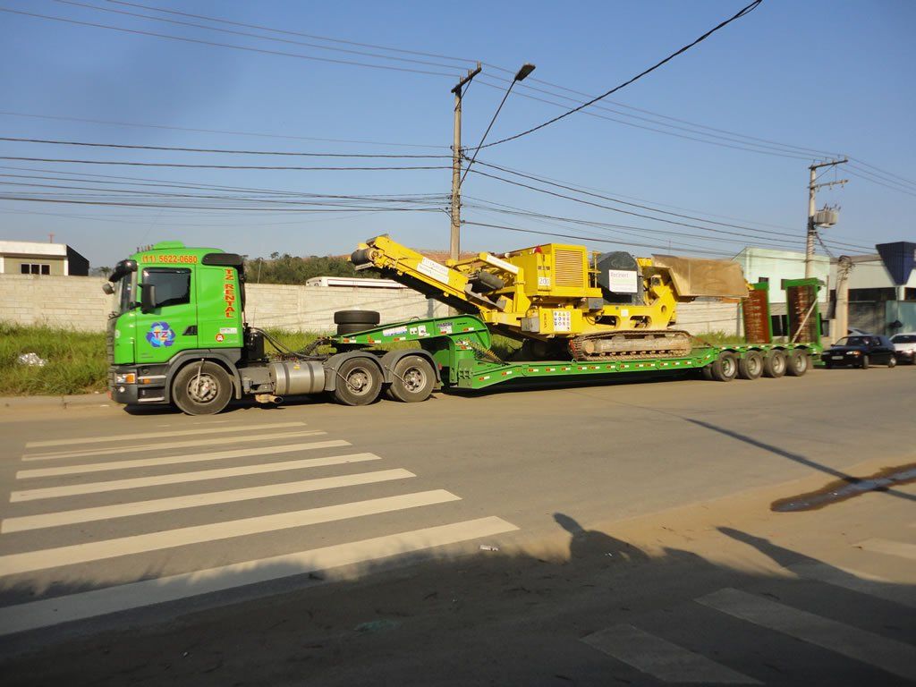 Transportes de Indivisíveis - TZ Rental Transporte Pesado