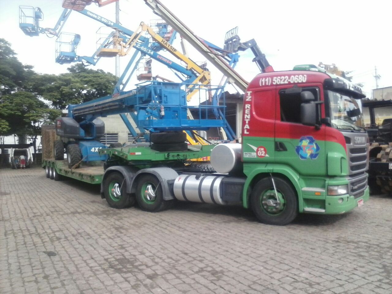 Transportes de Indivisíveis - TZ Rental Transporte Pesado