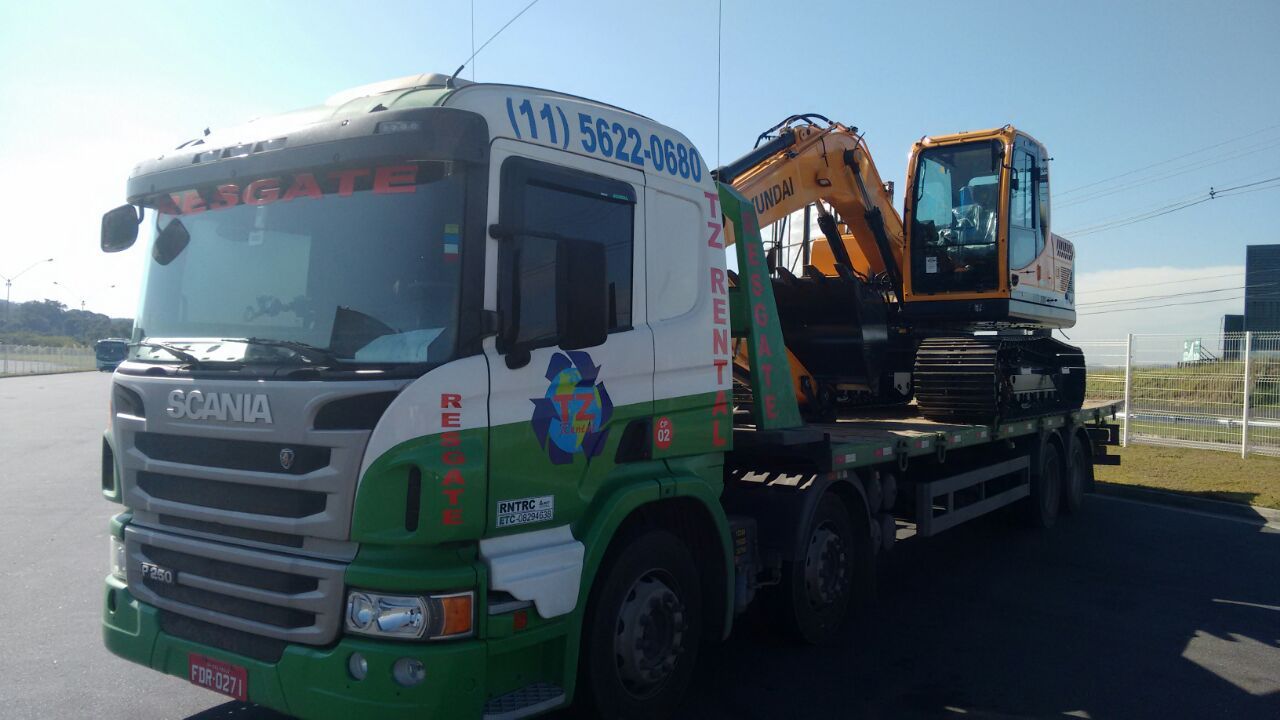 Transporte de Escavadeiras - TZ Rental