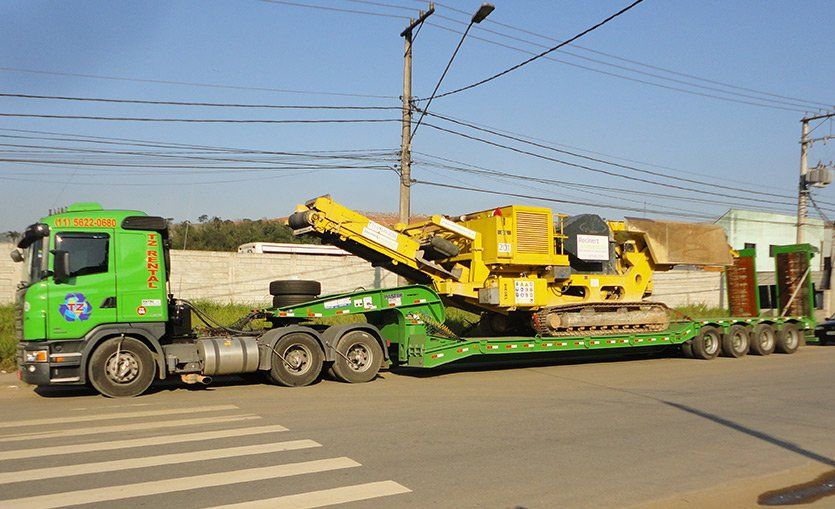 Transportes de Indivisíveis - TZ Rental Transporte Pesado