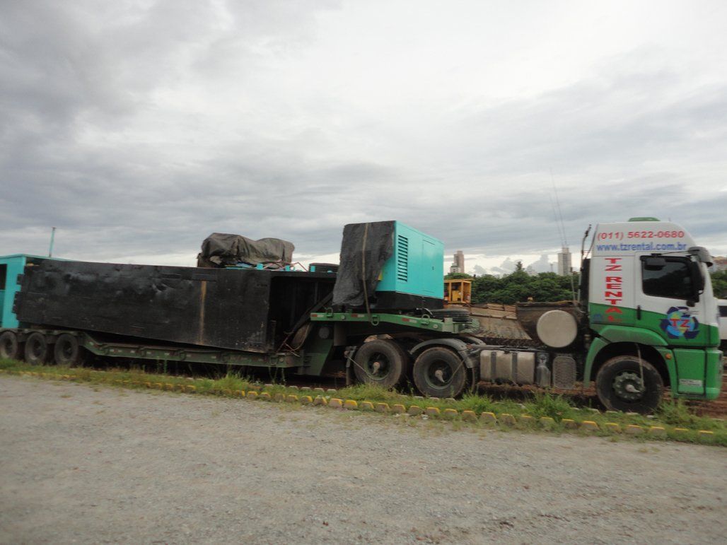 Transporte de Carga Pesada - TZ Rental