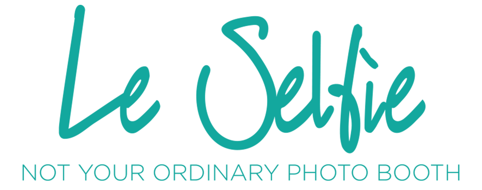 The logo for le selfie not your ordinary photo booth.