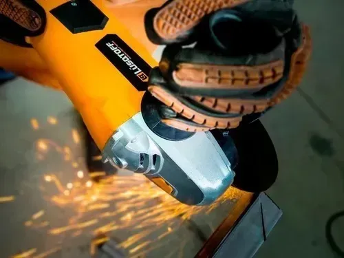 Amoladora angular 1010w 125mm AML1010-8 LUSQTOFF