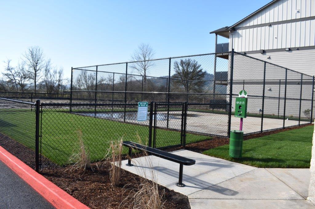 cedar ridge apartments dog park