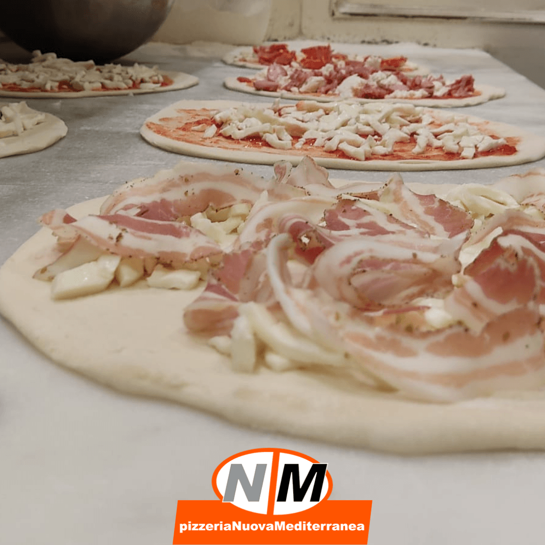 Pizze con impasto a lunga lievitazione