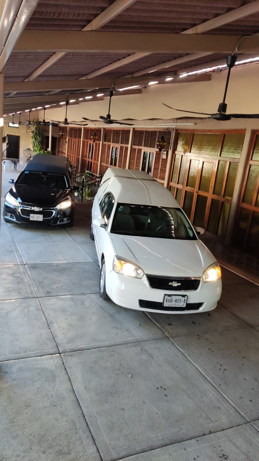 JUAN CHÁVEZ BRITO FUNERARIA - Traslados