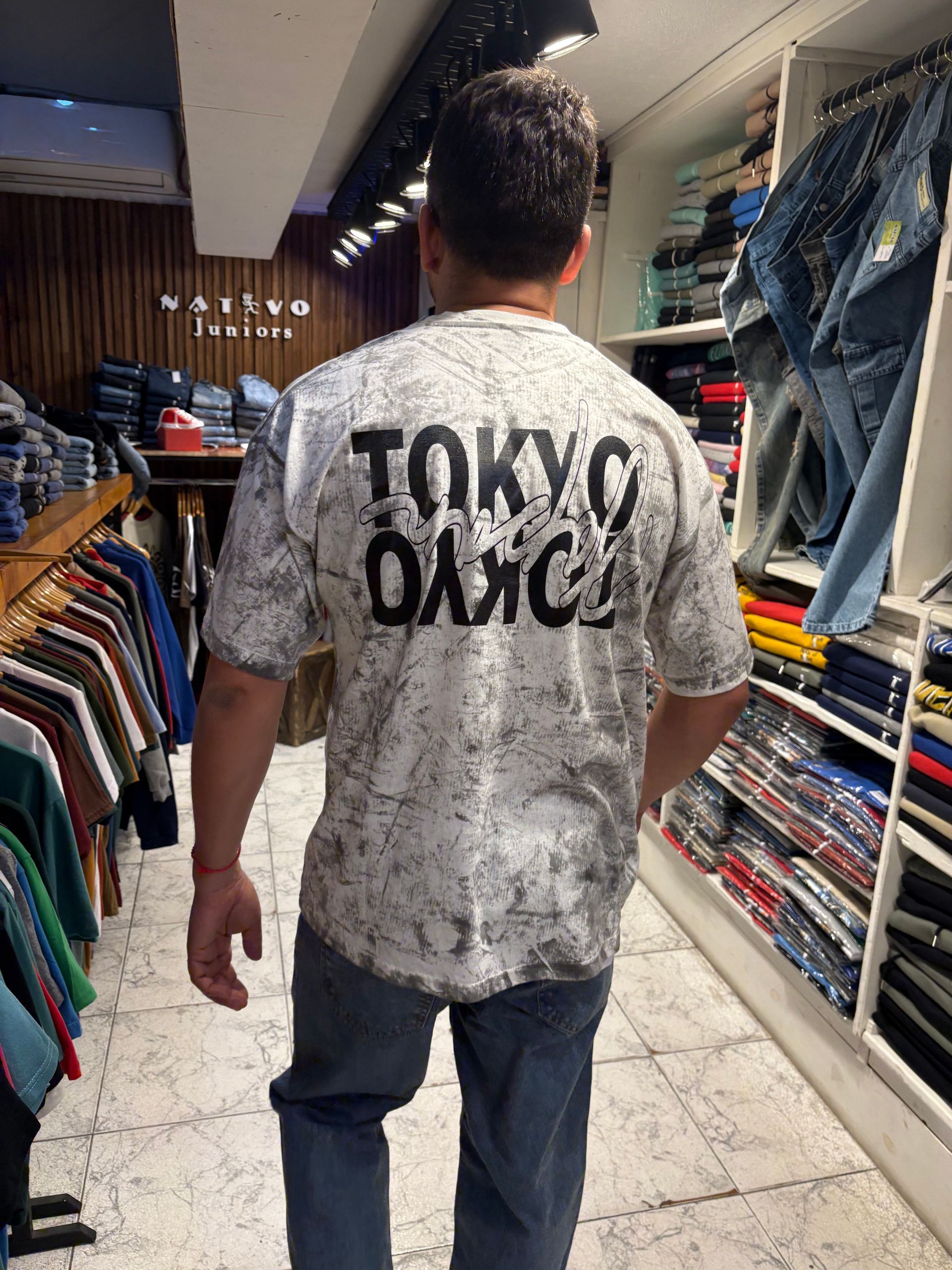 REMERA OVER TOKYO