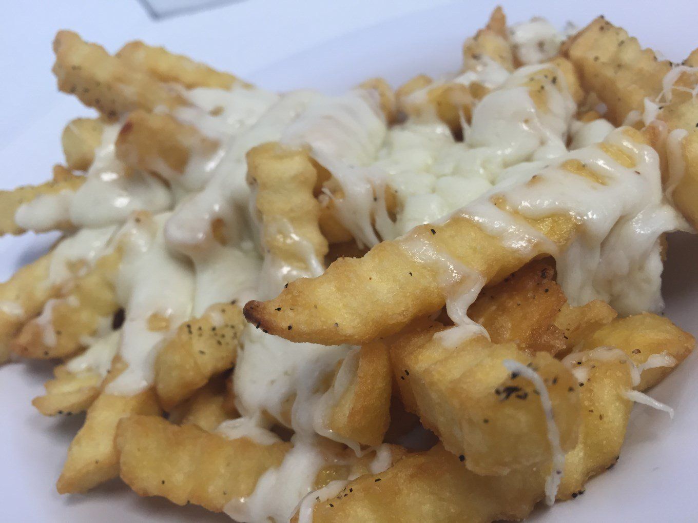 french fries with Cheesy