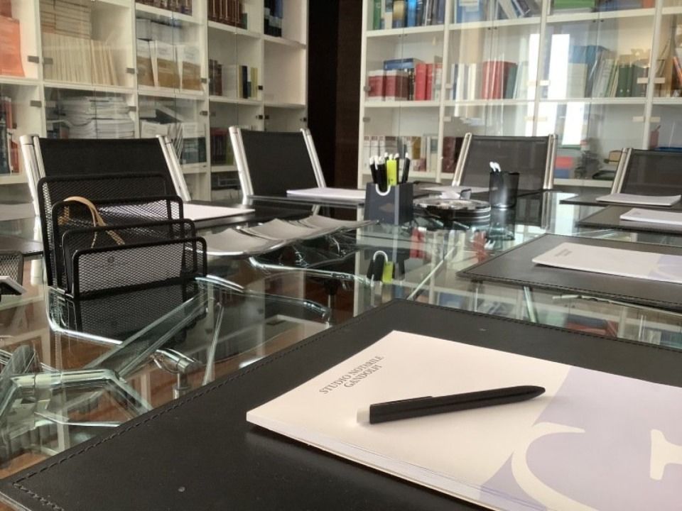 interno uffici di uno studio notarile