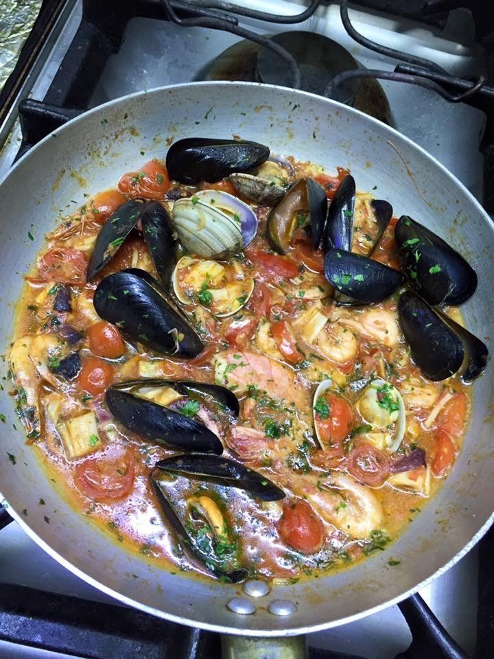 cozze e vongole in umido