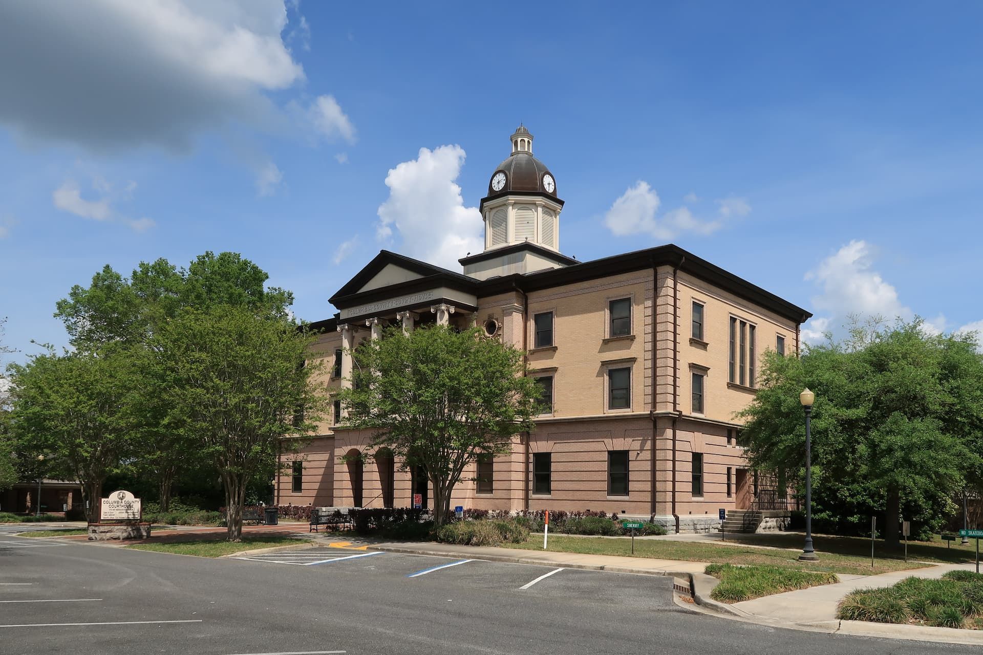 Guerry Funeral Home Lake City