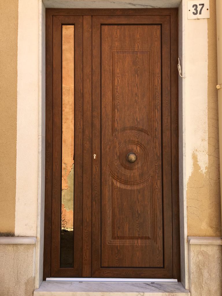 produzione e vendita porte e portoni