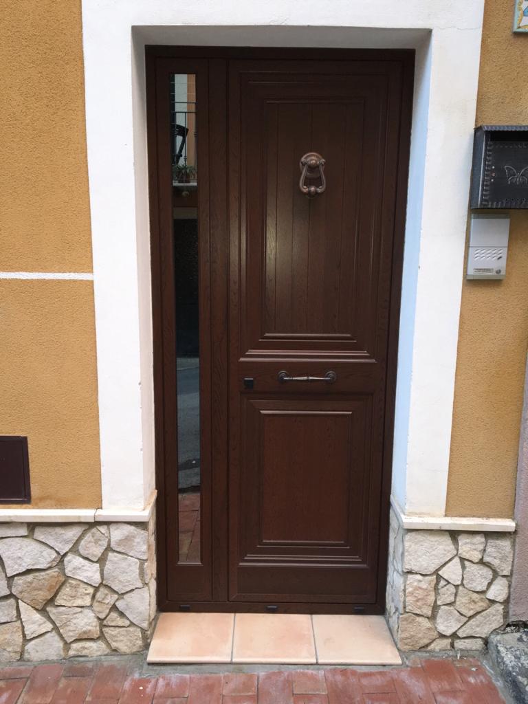 produzione porte in alluminio