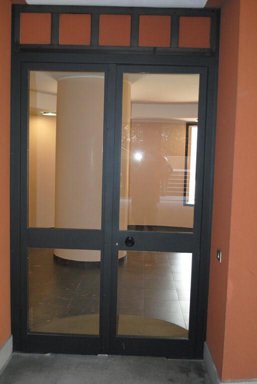 portoni in alluminio