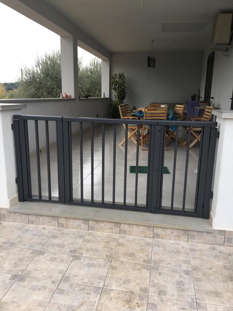 realizzazione cancelli scorrevoli e a battente