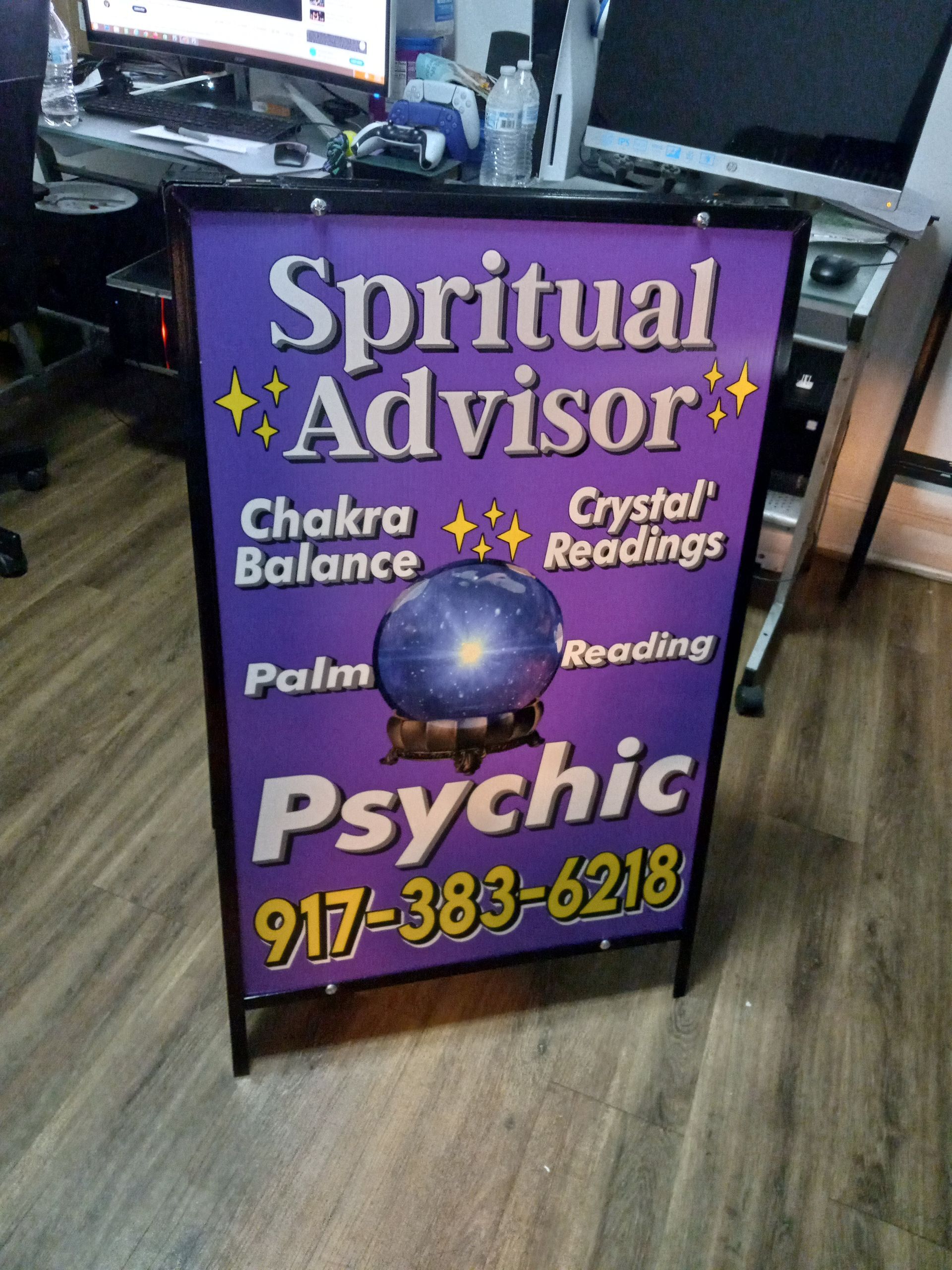 A sign that says spiritual advisor psychic on it