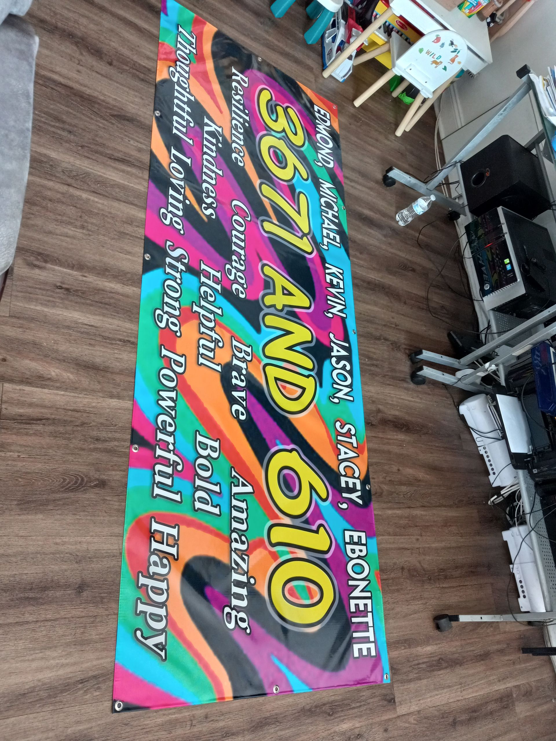 A colorful banner that says ' soft and 610 ' on it