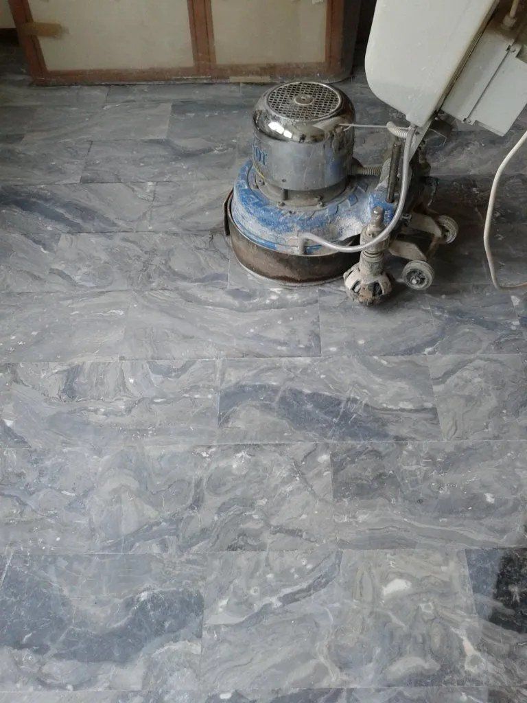 Macchina per pulizie