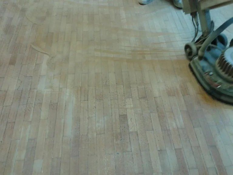 Pulizia parquet