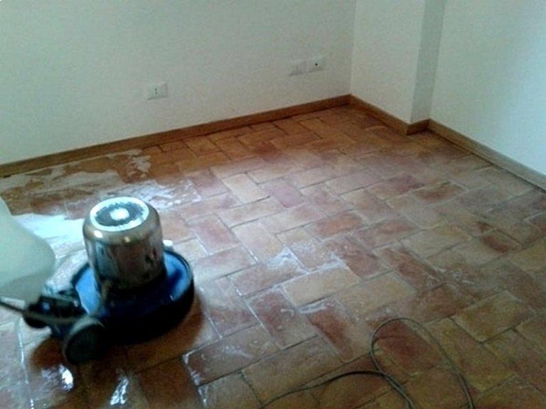 Lucidatura mattonelle