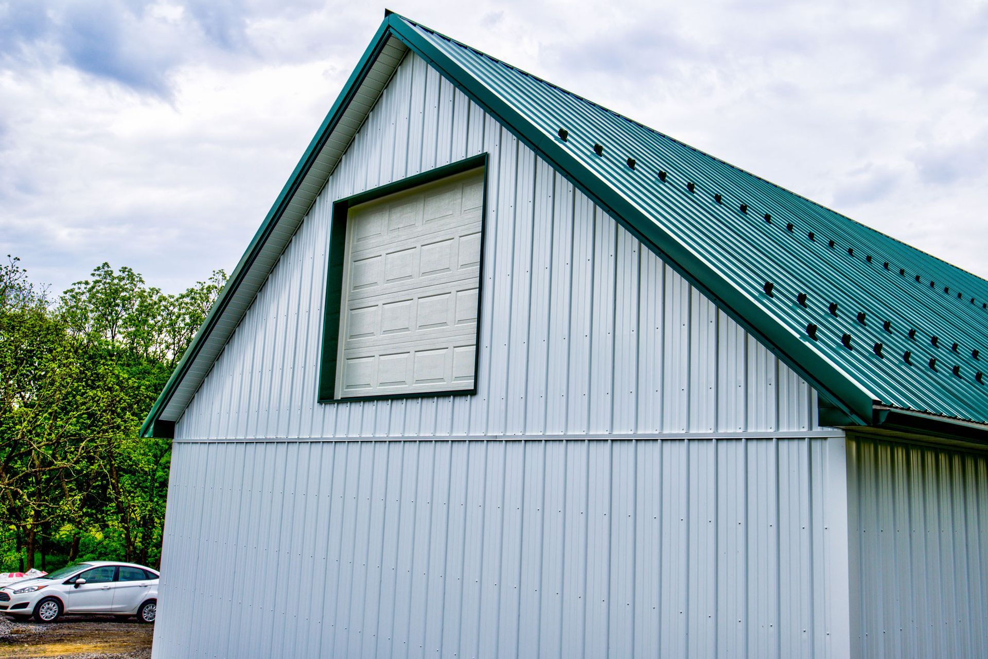 custom pole barn garages howard