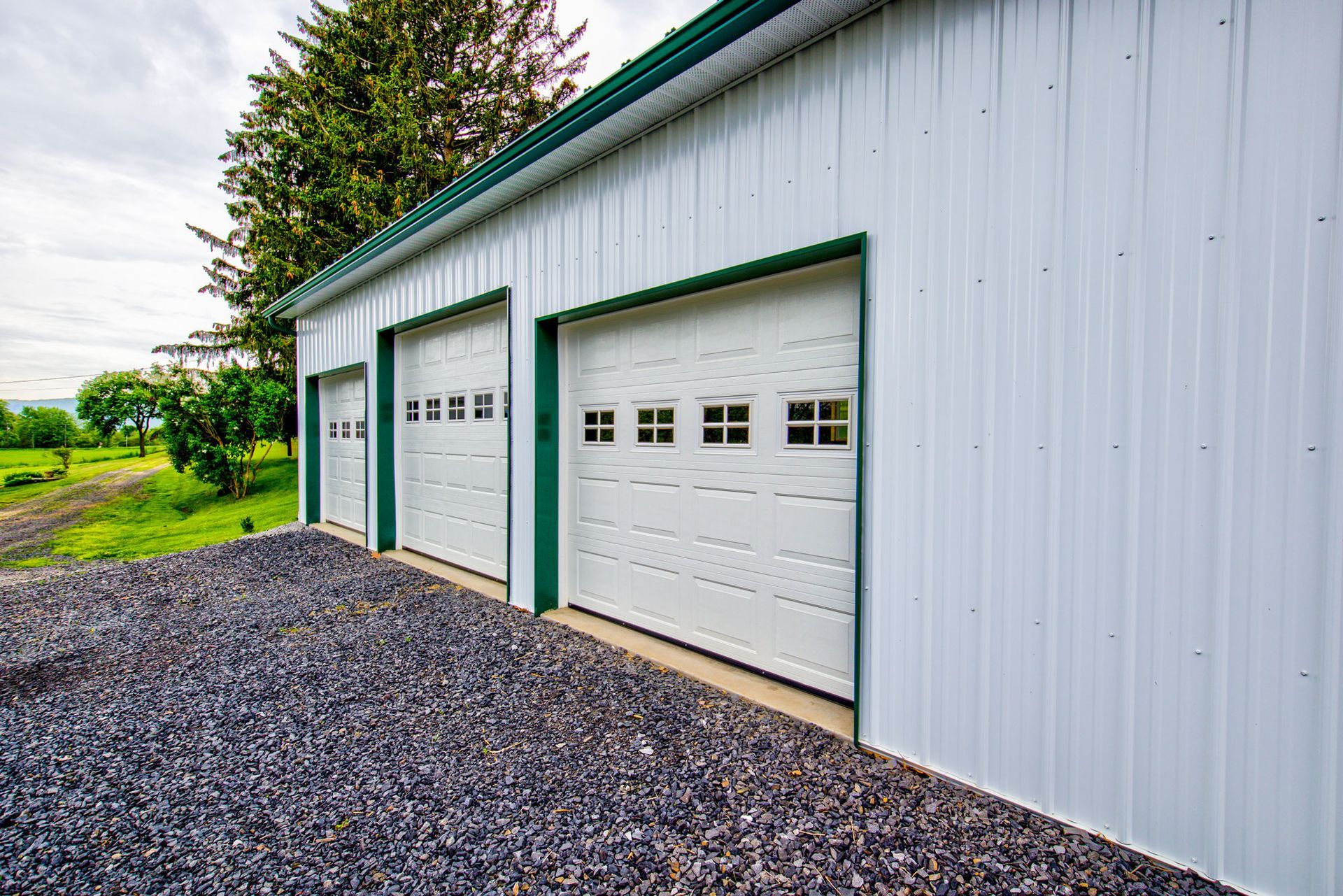 custom pole barn garages mill hall 