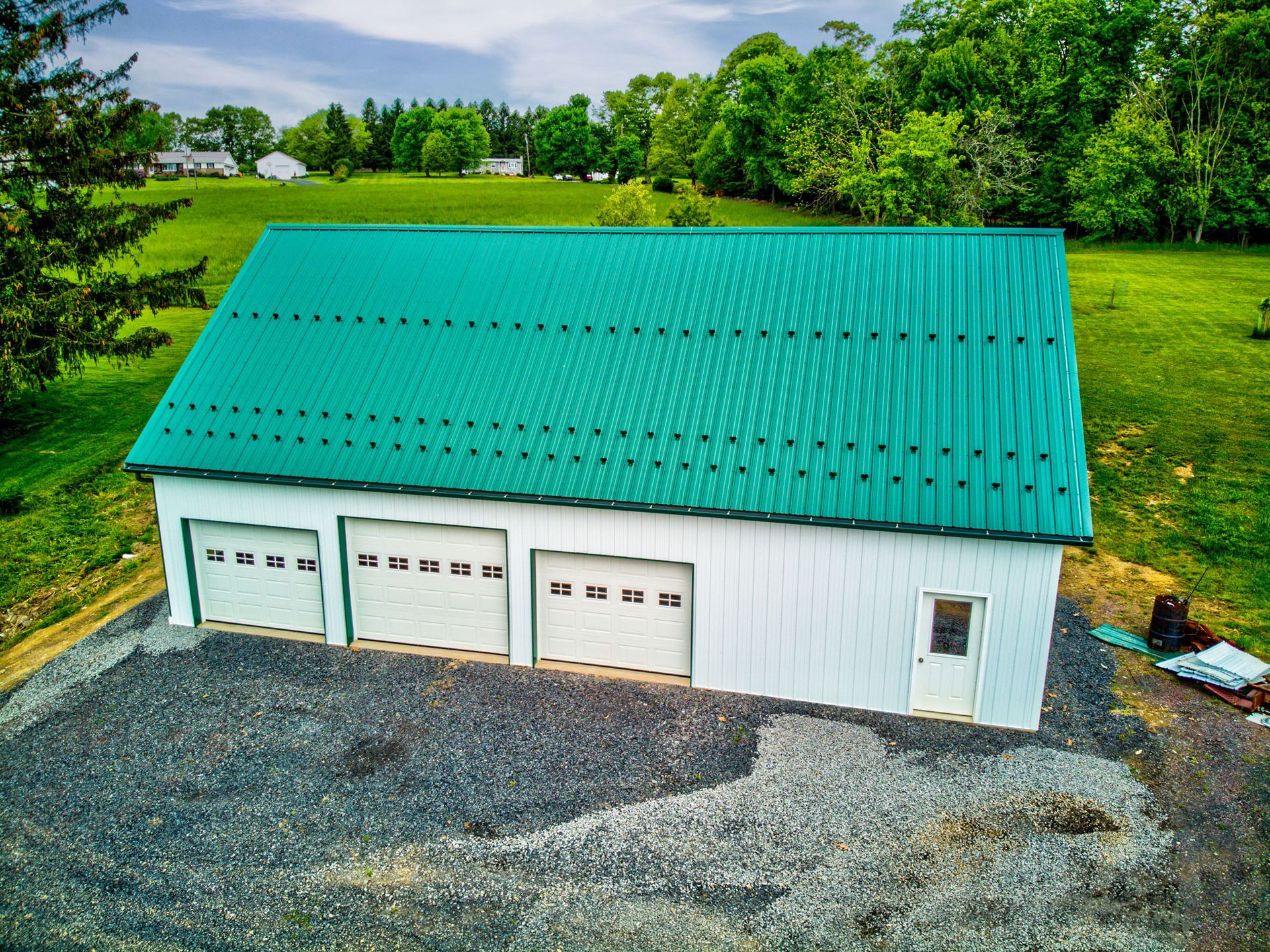 pole barn builder metal roof near me