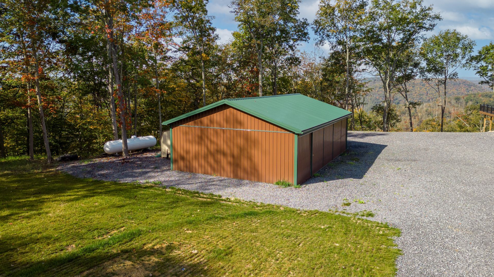 log cabin builder in clinton county