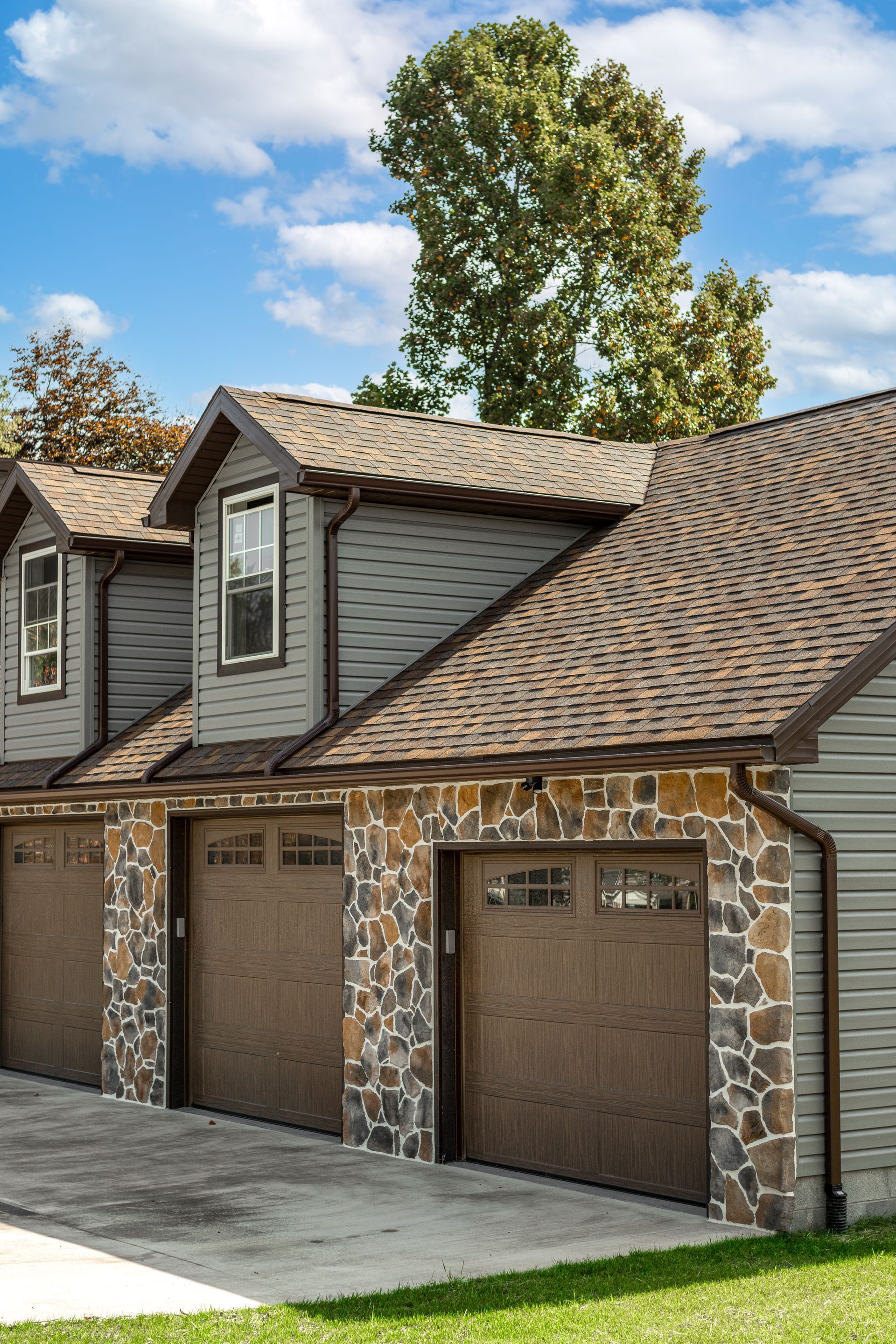 Amish custom garage builders in spring mills