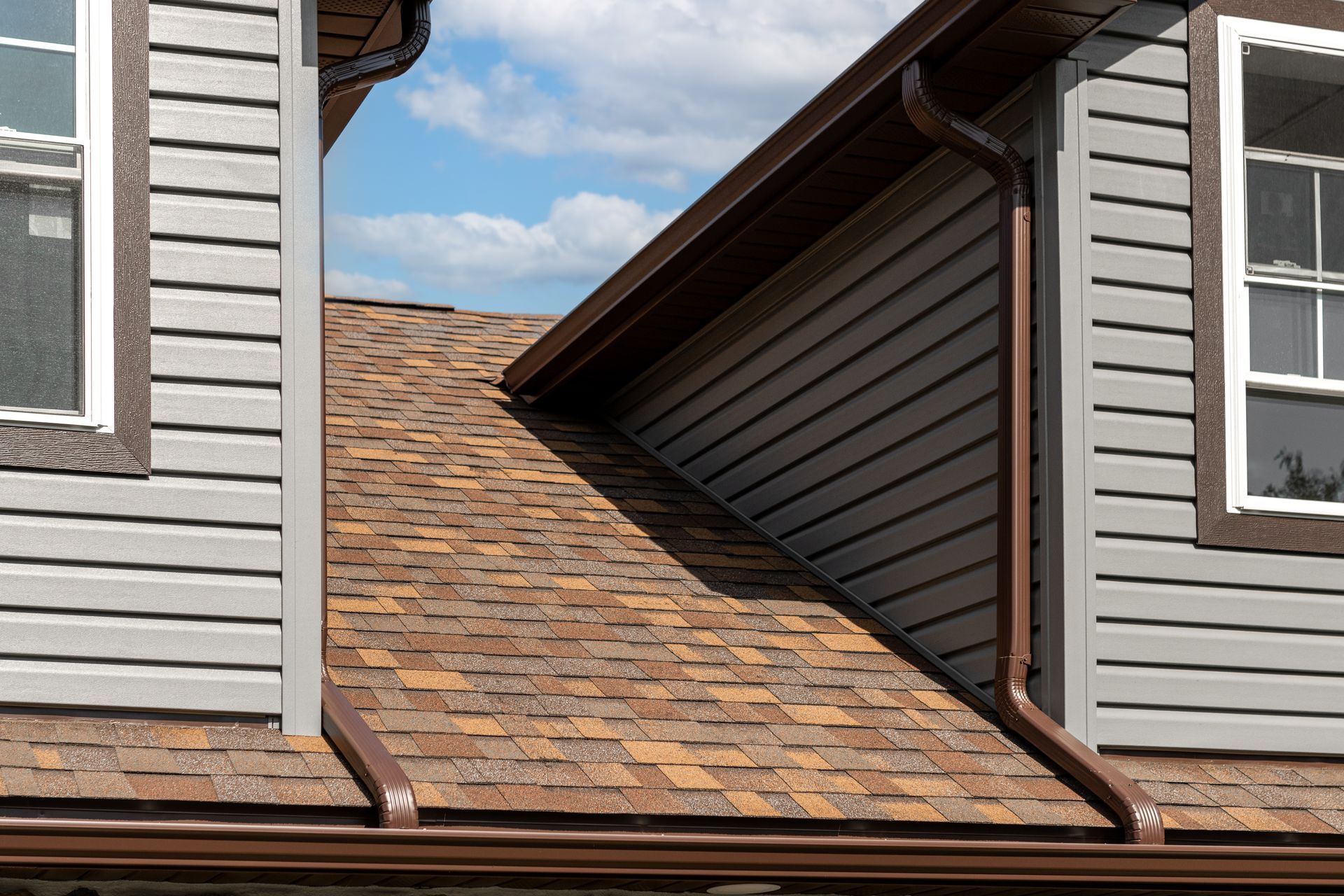 custom garages built by Amish craftsmen