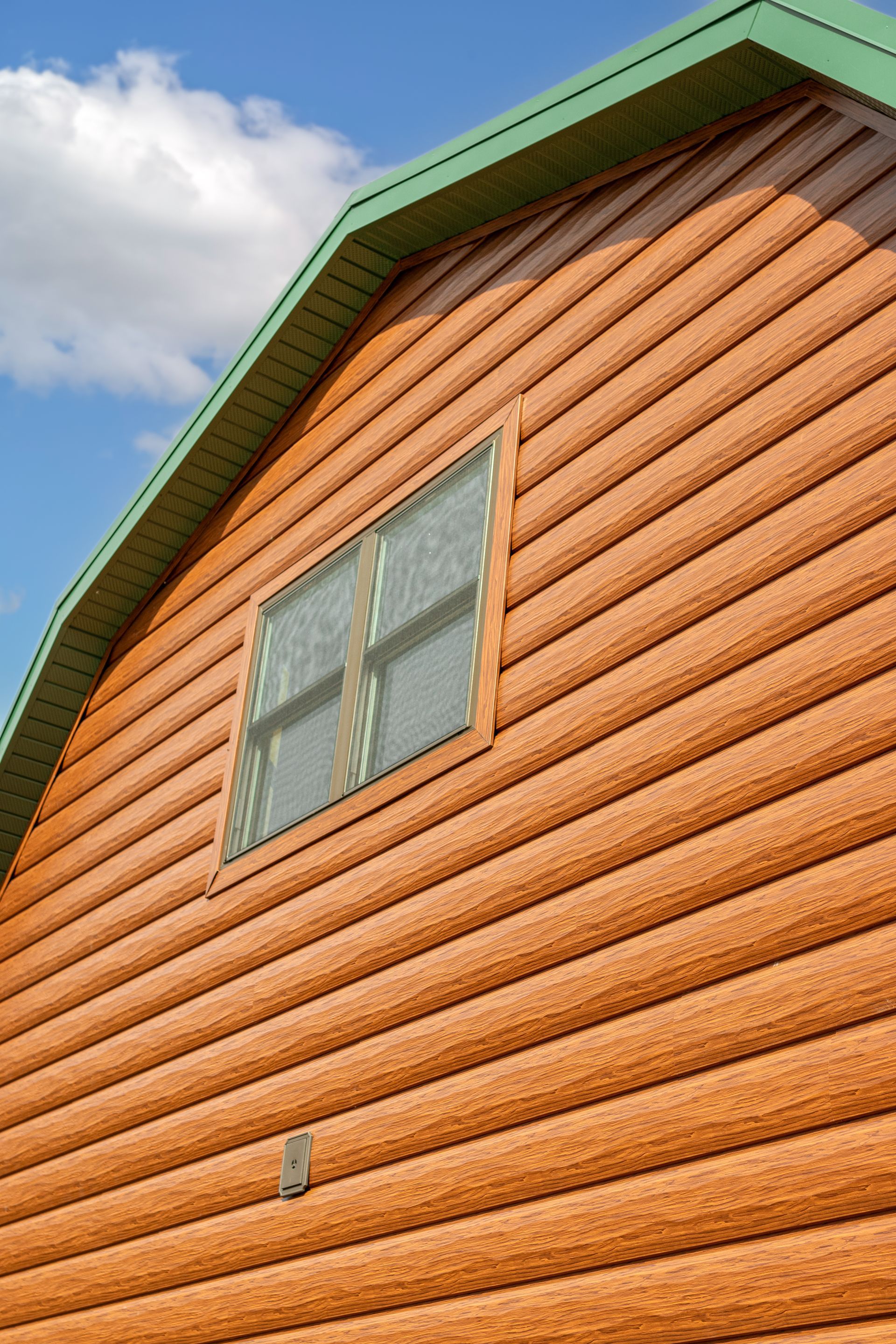 Hunting cabin builder in Centre Hall 